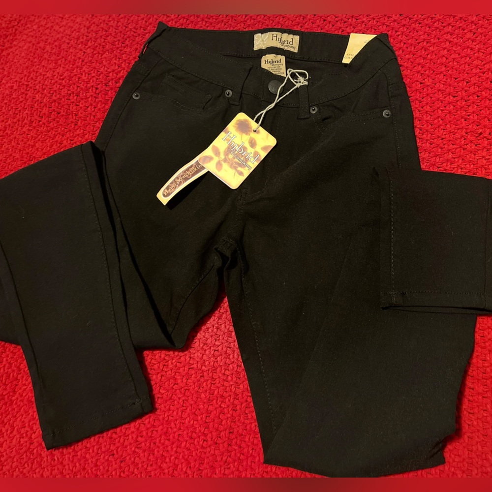 NWT HYBRID & CO STRETCH SKINNY PANTS - Size M